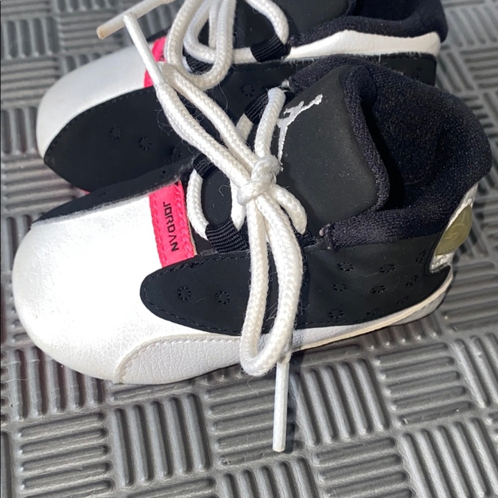 Girl Jordan shoes baby 3C 🥳 LIKE NEW